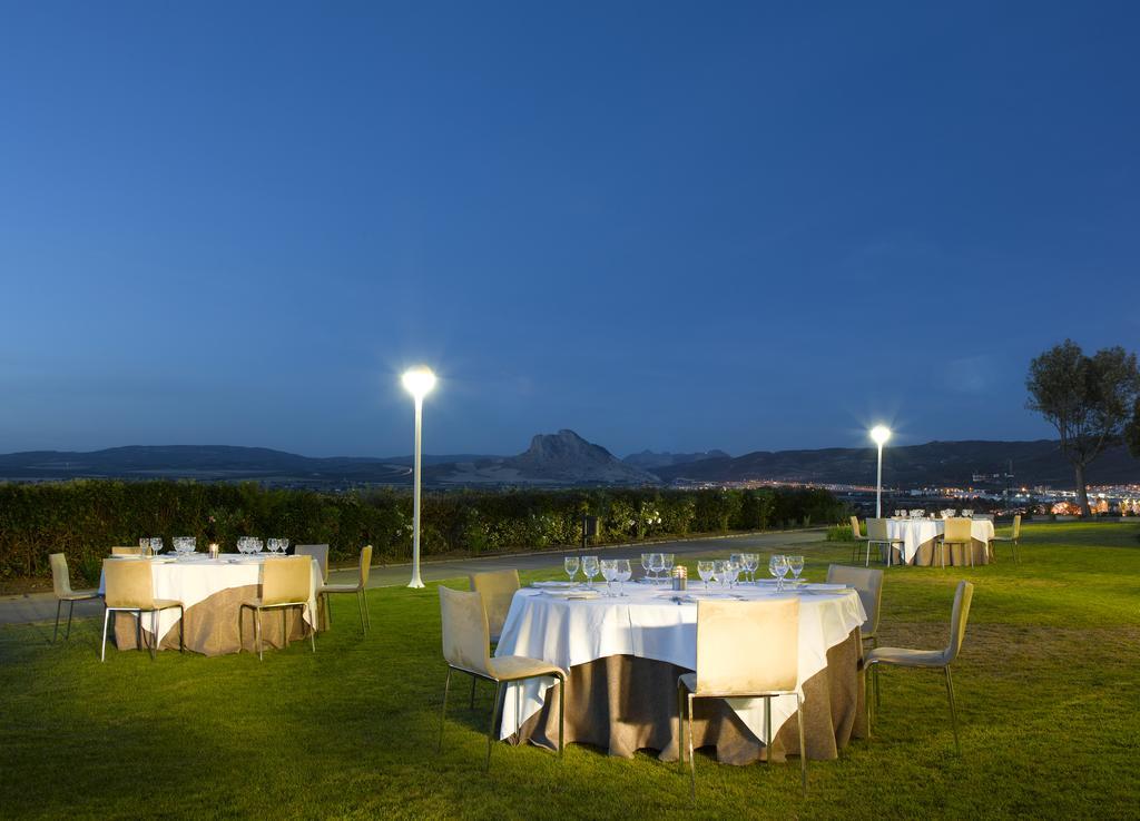 Parador De Antequera Exterior foto